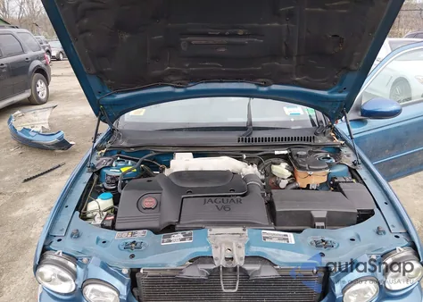 2003 Jaguar X-Type 3.0 из США, поврежденный, VIN SAJEB51C73WD07032